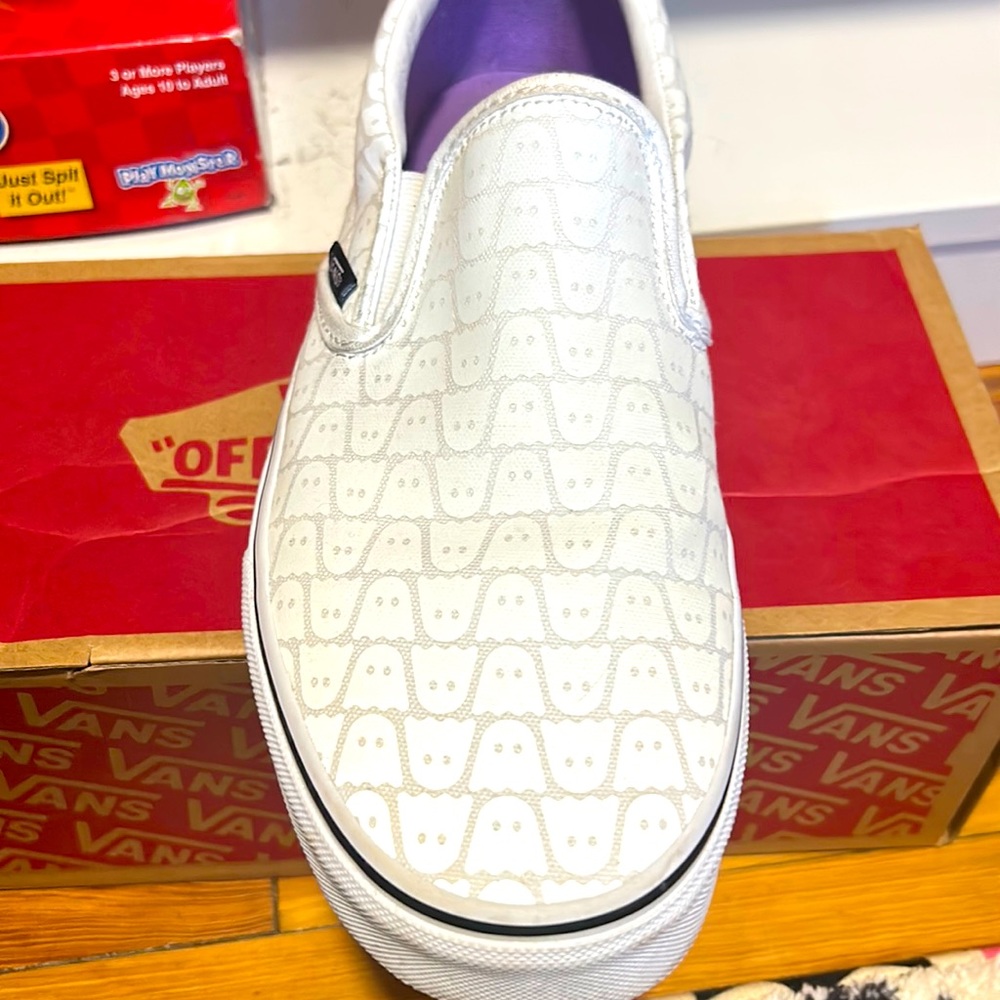 Never worn collectible vans, glow in the dark ghosts